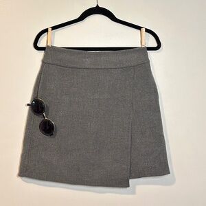 Uniqlo Skirt with pockets